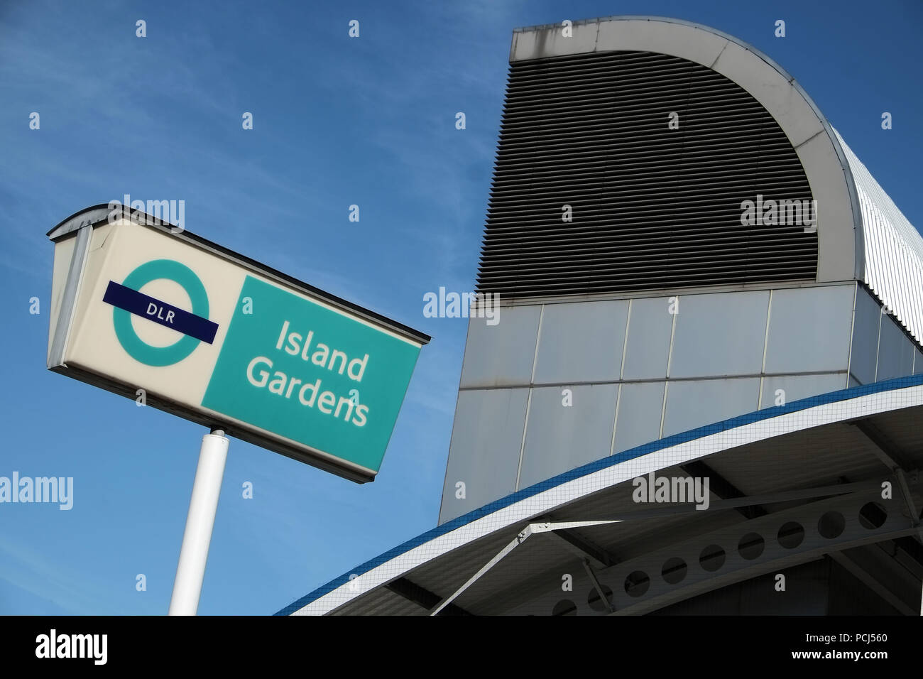 Island Gardens DLR Station Isle of Dogs London E 14. Stockfoto