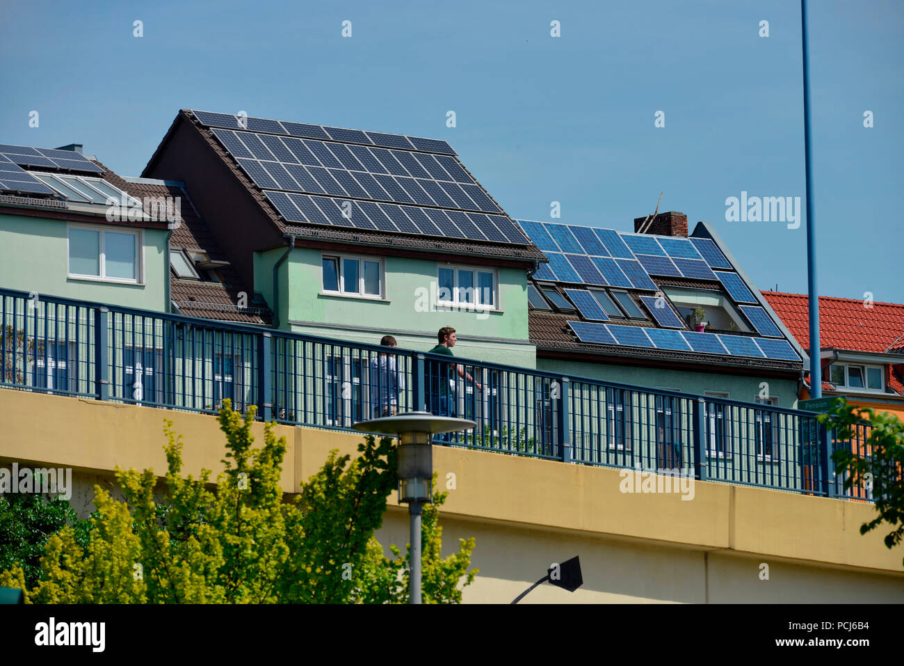 Solardach, Frankfurter Allee, Lichtenberg, Berlin, Deutschland Stockfoto