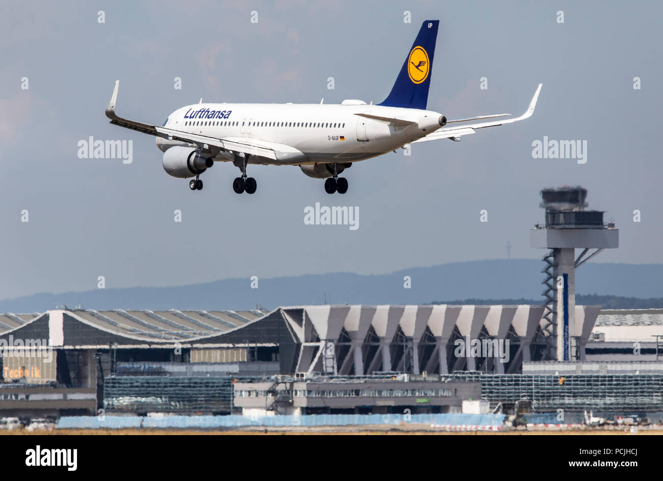 Flughafen Frankfurt/Main, FRA, Fraport, Lufthansa, Airbus, nähern, Stockfoto