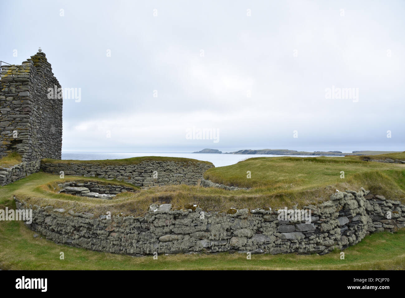 Jarlshof, südlichen Shetlandinseln, Schottland, Großbritannien. Website der Steinzeit und nordischen Ruinen. Stockfoto