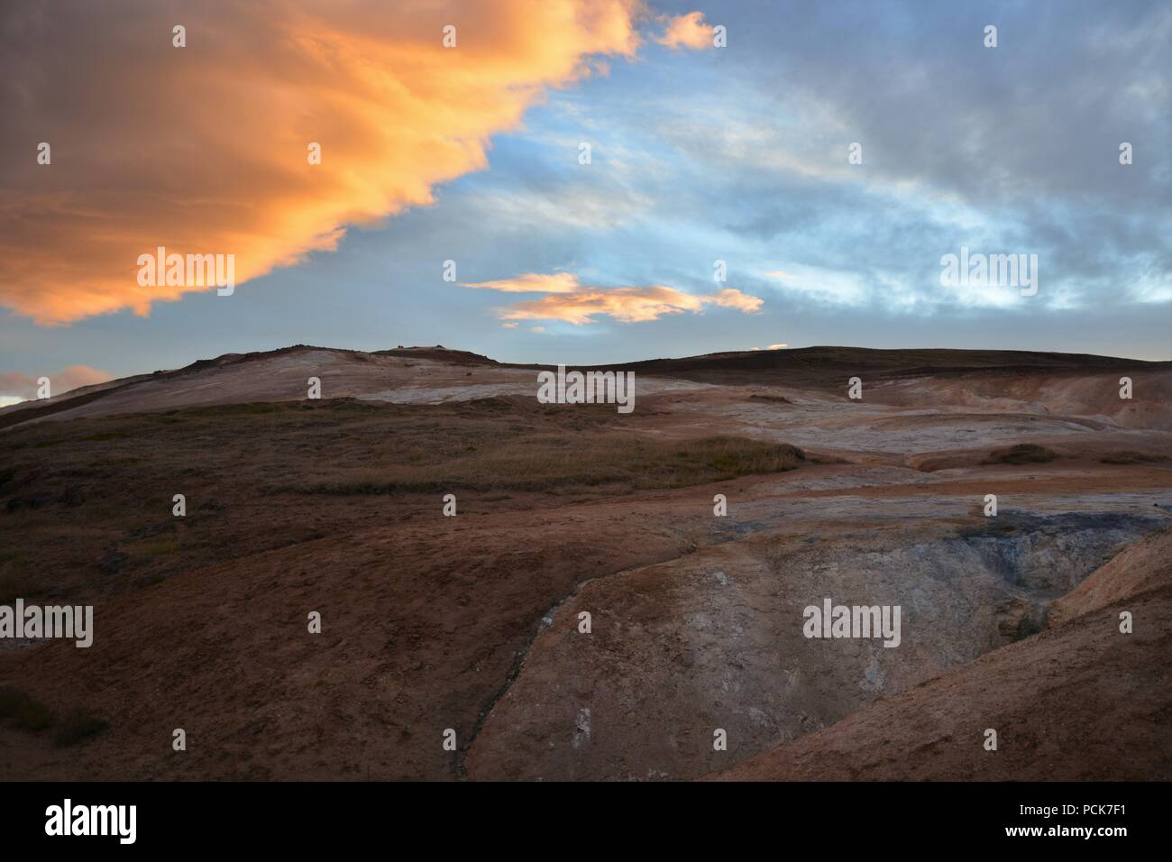 Sonnenuntergang an der Krafla Lavafelder in Island Stockfoto