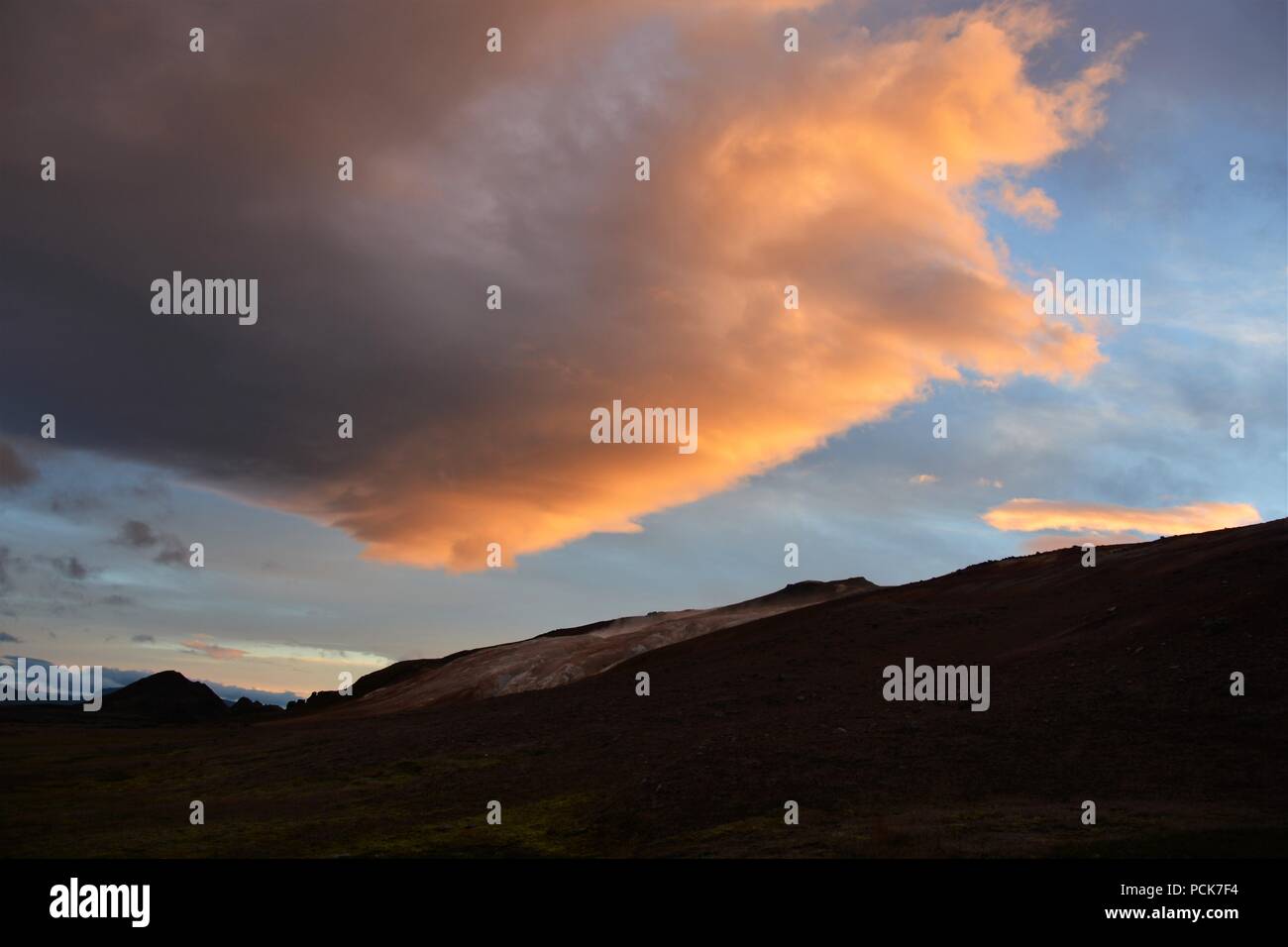 Sonnenuntergang an der Krafla Lavafelder in Island Stockfoto