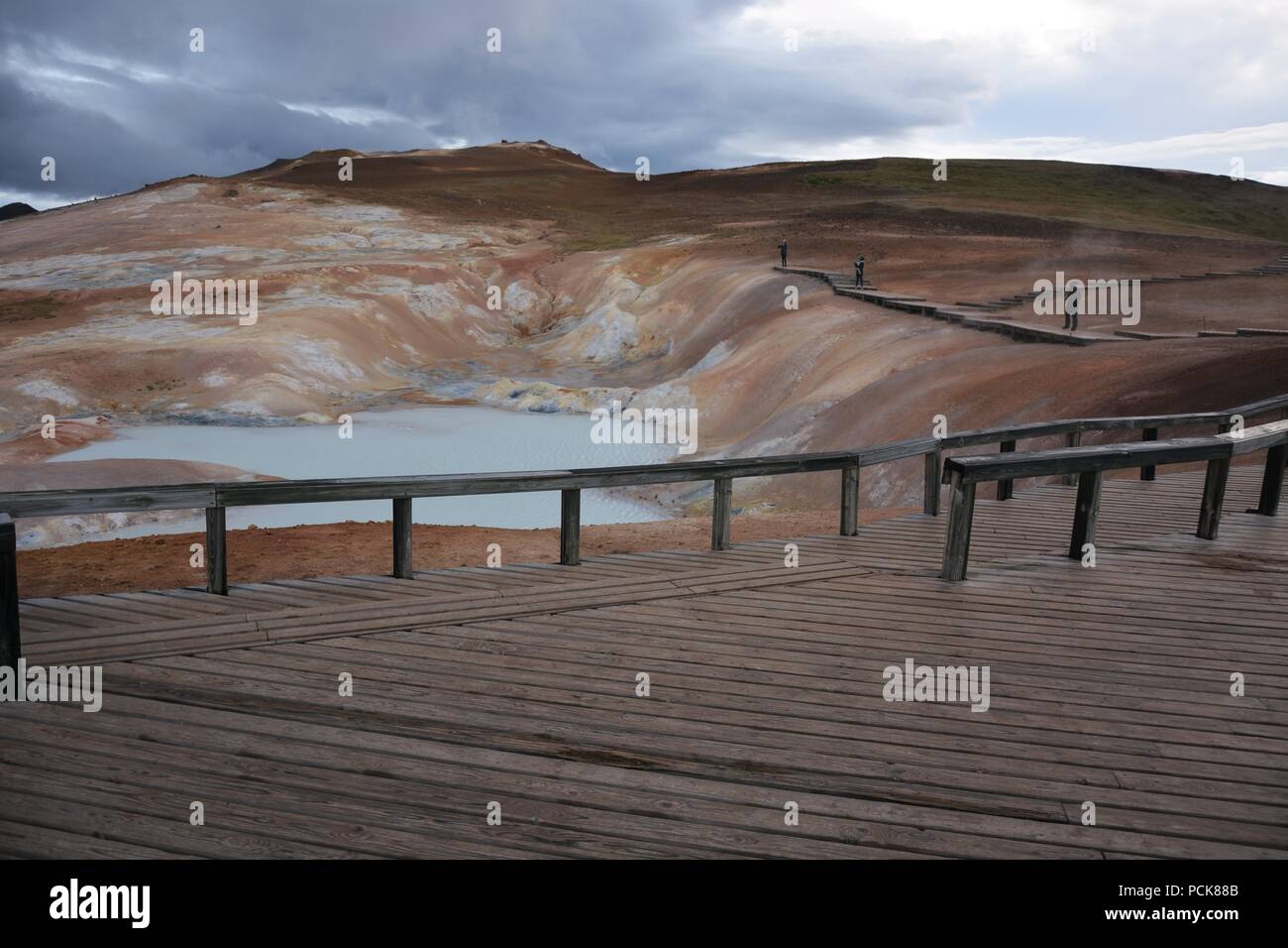 Krafla Lavafelder und die natürliche Schwefel Pools Stockfoto