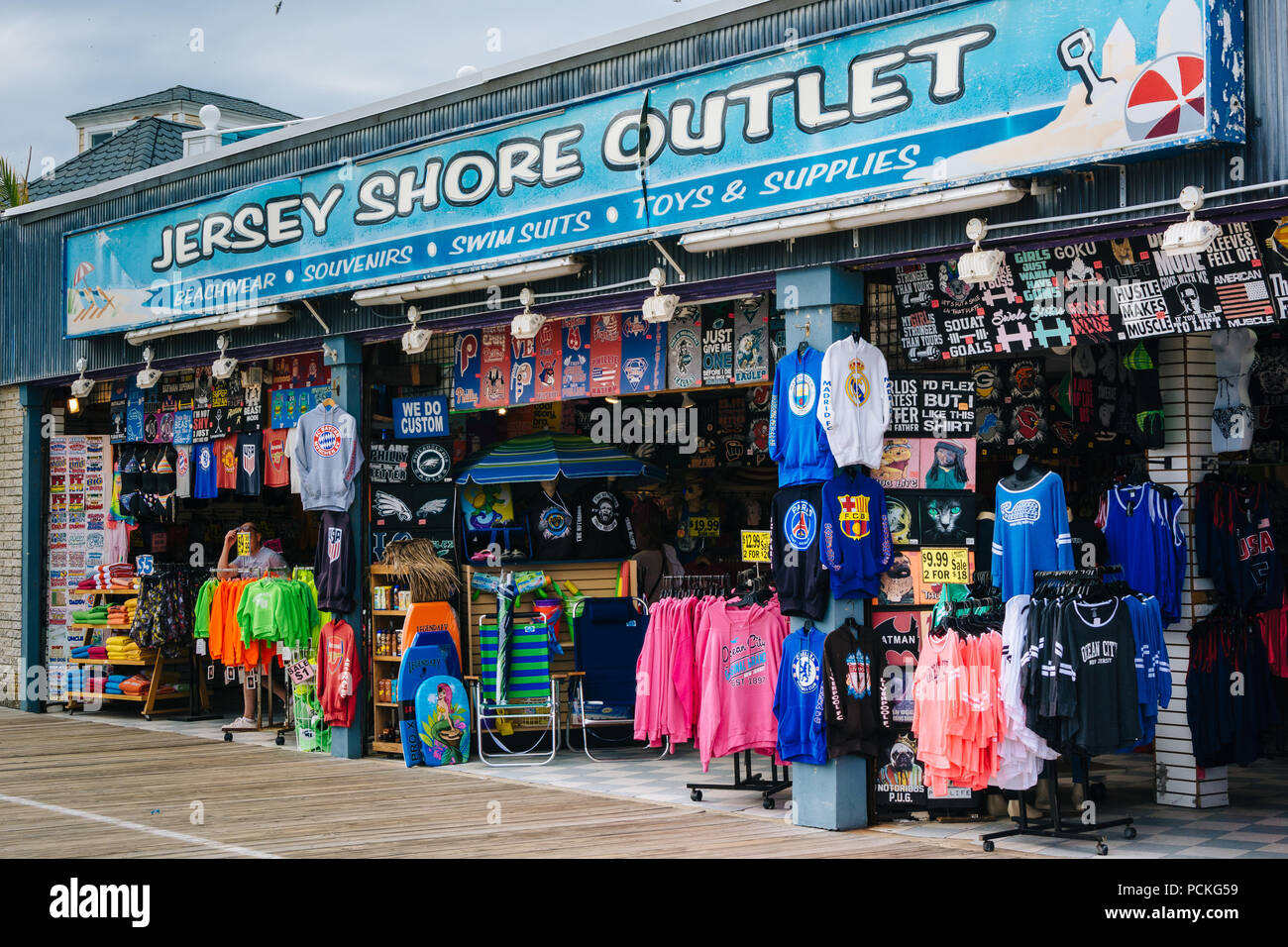Store auf der Strandpromenade in Ocean City, New Jersey. Stockfoto