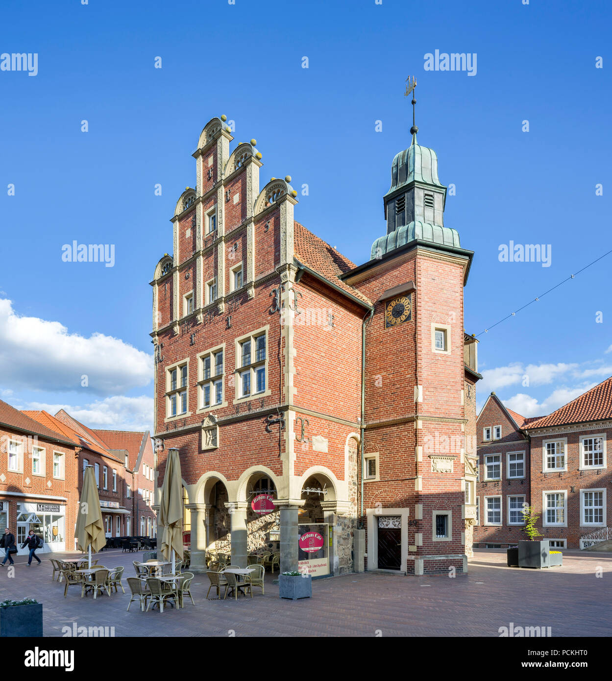 Historische Rathaus der Stadt Meppen mit Münsterland Stufengiebel, Meppen, Emsland, Niedersachsen, Deutschland Stockfoto