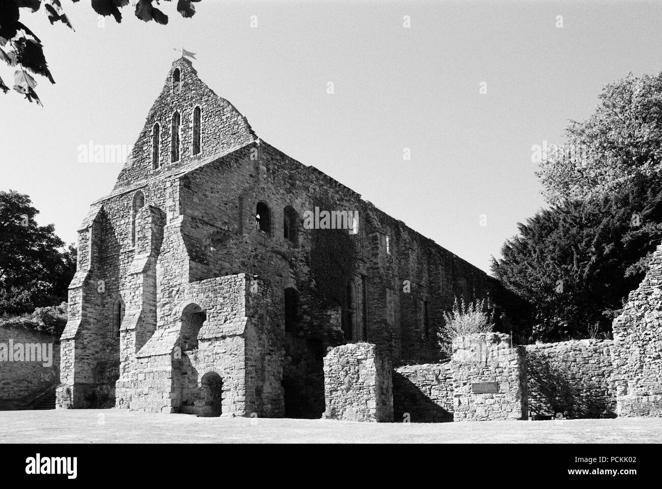 Bleibt der Schlafsaal auf Battle Abbey, East Sussex, Großbritannien, an der Stelle der Schlacht von Hastings Stockfoto