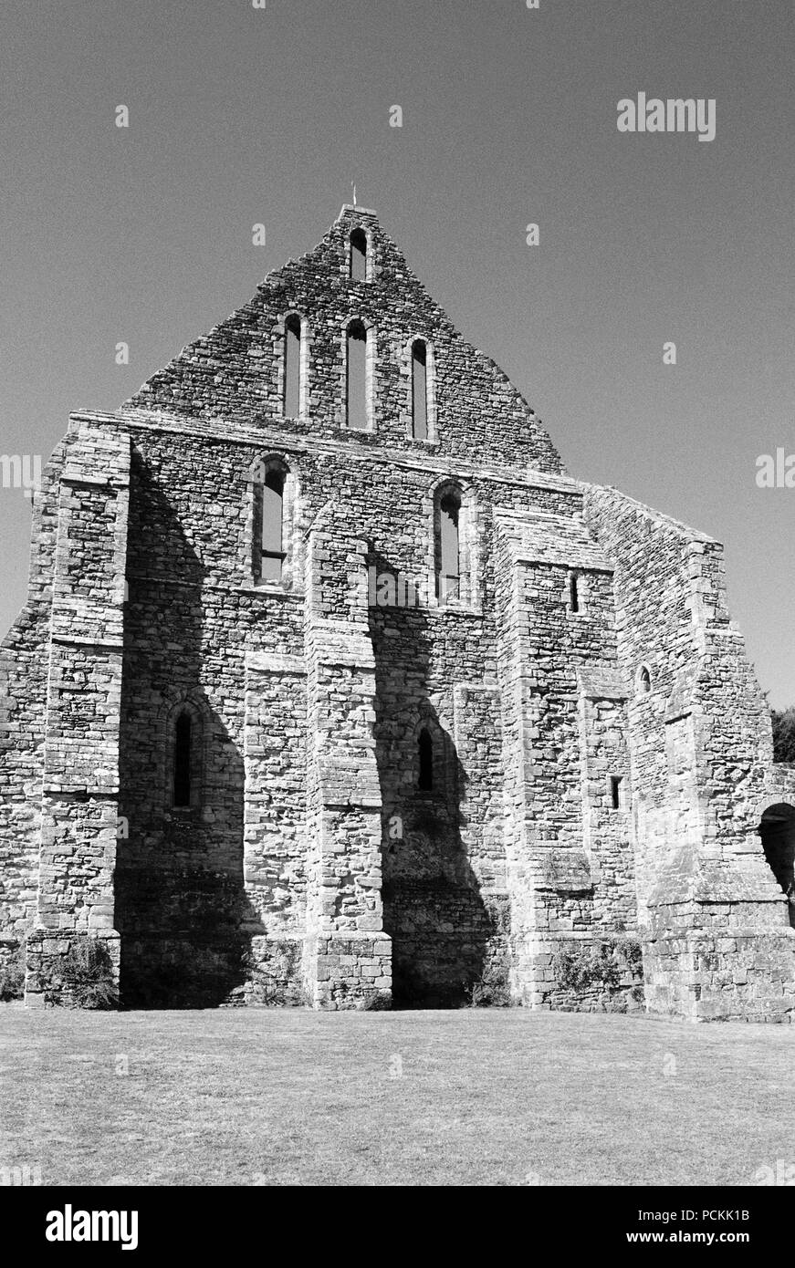 An den Wänden der Schlafsaal bei den Ruinen von Battle Abbey, in der Nähe von Battle, East Sussex, Großbritannien Stockfoto