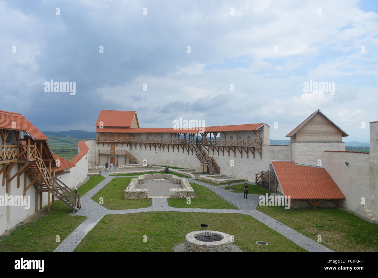 Feldioara hilltop Festung Stockfoto