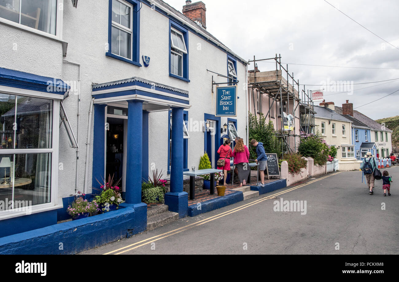 Lokale Pub Little Haven Pembrokeshire Wales UK Stockfoto