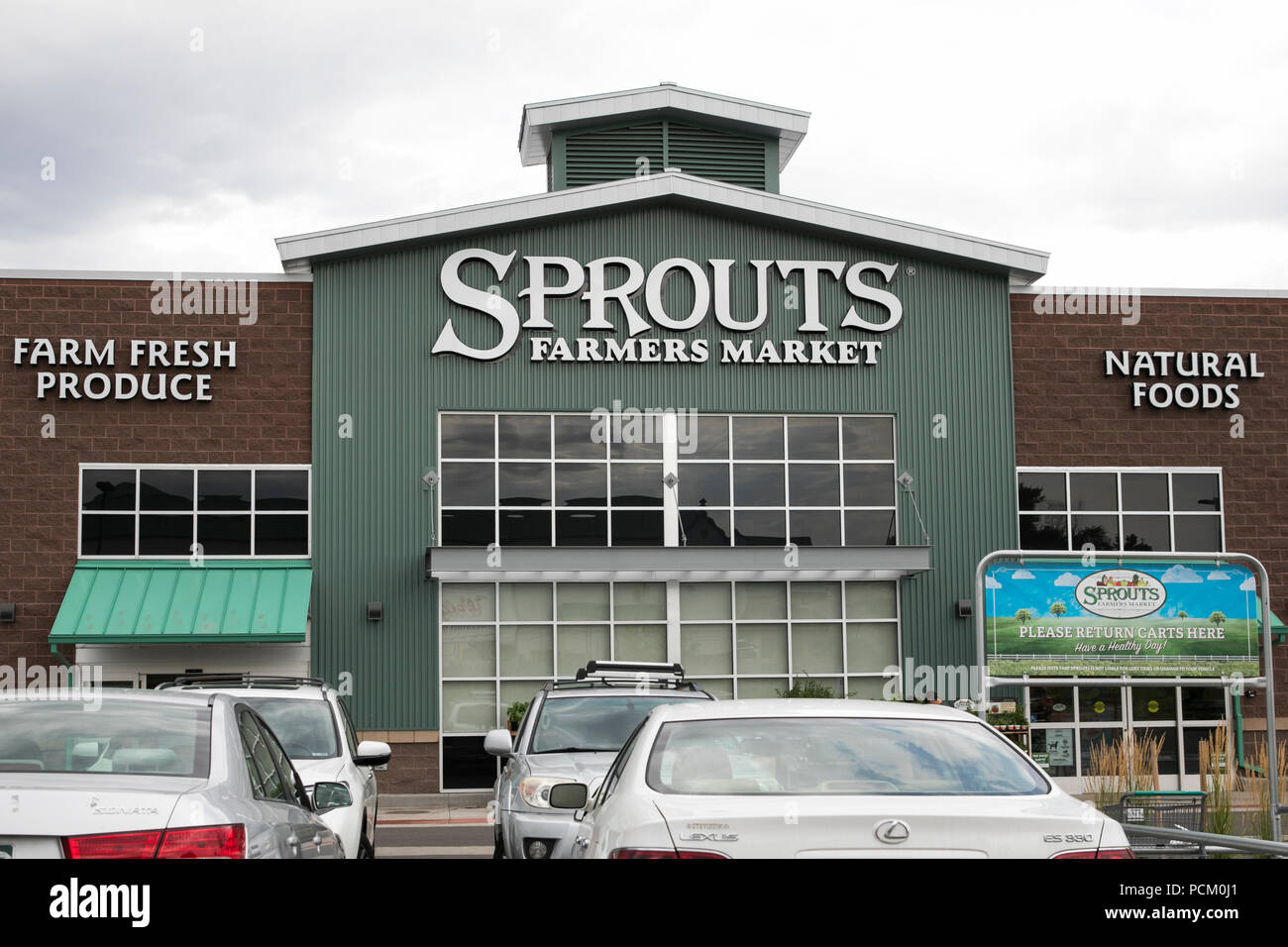 Ein logo Zeichen außerhalb von Sprossen Farmers Market retail Grocery Store in Arvada, Colorado, am 22. Juli 2018. Stockfoto