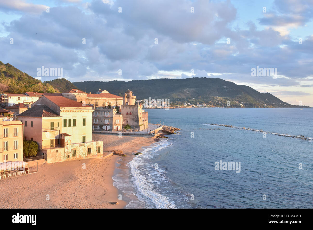 Perrotti Tower, Santa Maria di Castellabate, Italien Stockfoto