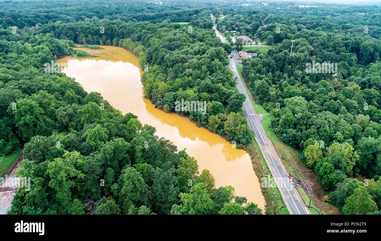 Lynchburg, Virginia, USA, 3. Aug 2018. Lynchburg Virginia College Lake Dam Überschwemmungen Credit: Mark Ost/Alamy leben Nachrichten Stockfoto