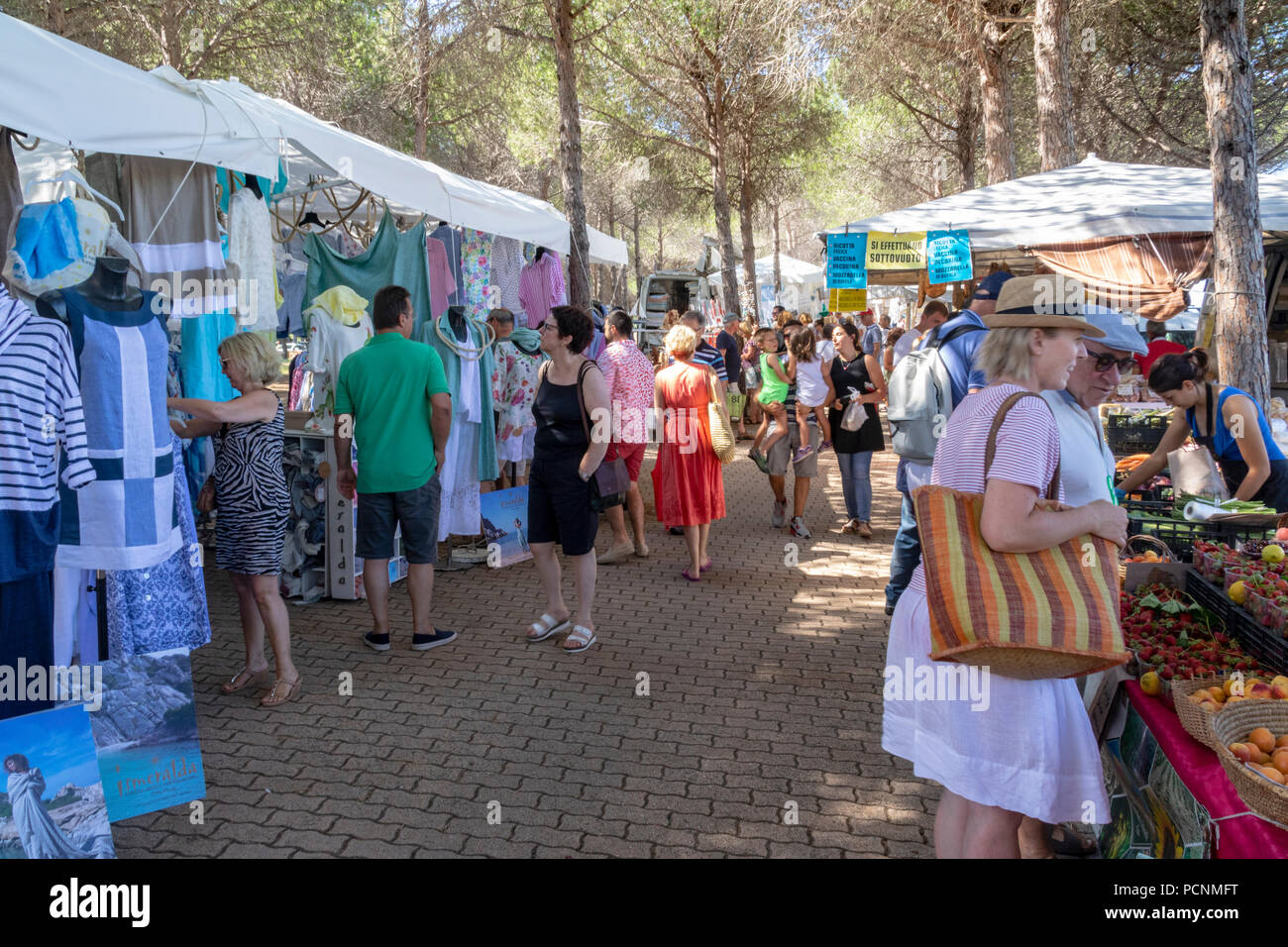 Lokale Traditionelle Sardinien Stockfotos und -bilder Kaufen - Alamy