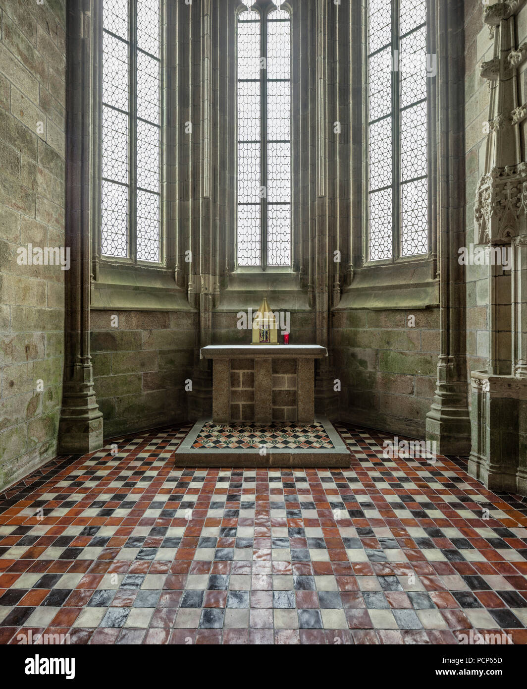 Le Mont-Saint-Michel (St Michael's Mount), in der Normandie, Frankreich: die Kirche der Abtei, religiöse Gebäude als französischen Nationalen Historischen Stockfoto