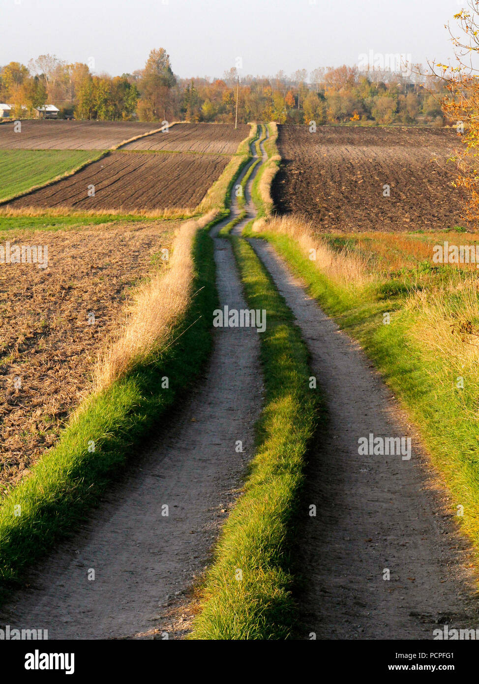 Landwirtschaft in polen -Fotos und -Bildmaterial in hoher Auflösung – Alamy