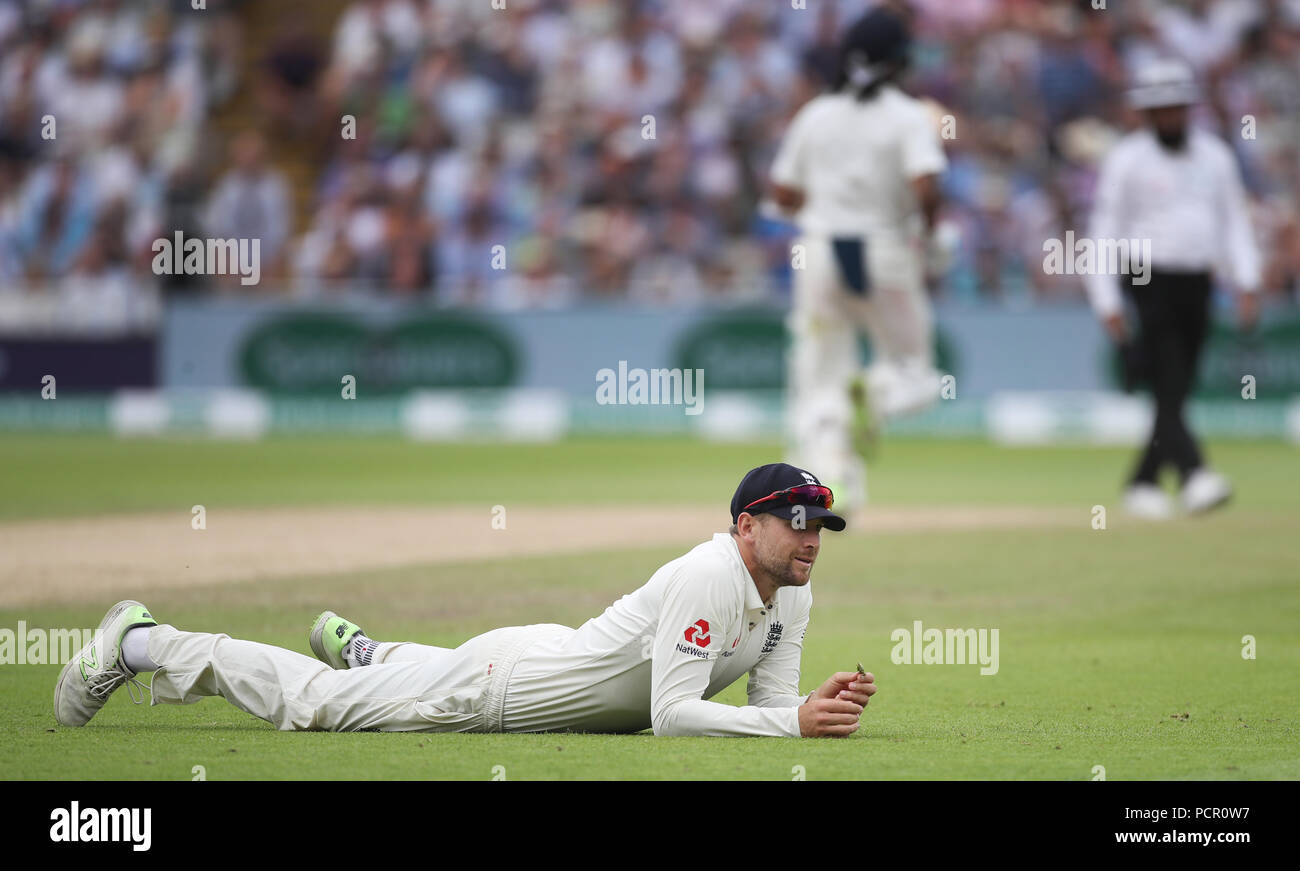 Der englische Dawid Malan reagiert, nachdem er am dritten Tag des ersten Testmatches der Specsavers in Edgbaston, Birmingham, einen Fang in den Abrutschen des indischen Schlagmanns Murali Vijay vor dem englischen Bowler James Anderson abgefangen hat. DRÜCKEN SIE VERBANDSFOTO. Bilddatum: Freitag, 3. August 2018. Siehe PA Geschichte CRICKET England. Das Foto sollte lauten: Nick Potts/PA Wire. Stockfoto