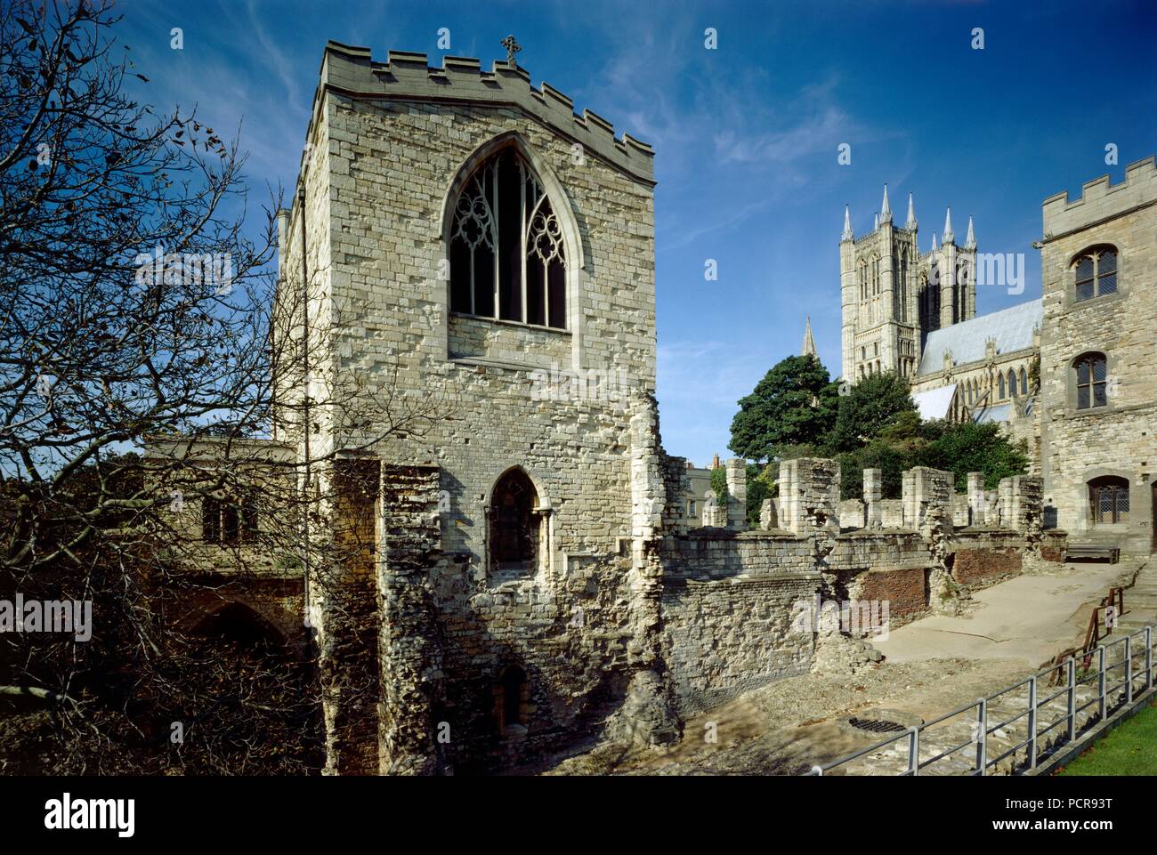 Bishop's Palace, Lincoln, Lincolnshire, c 1980 - c 2017. Artist: Historische England Fotograf. Stockfoto