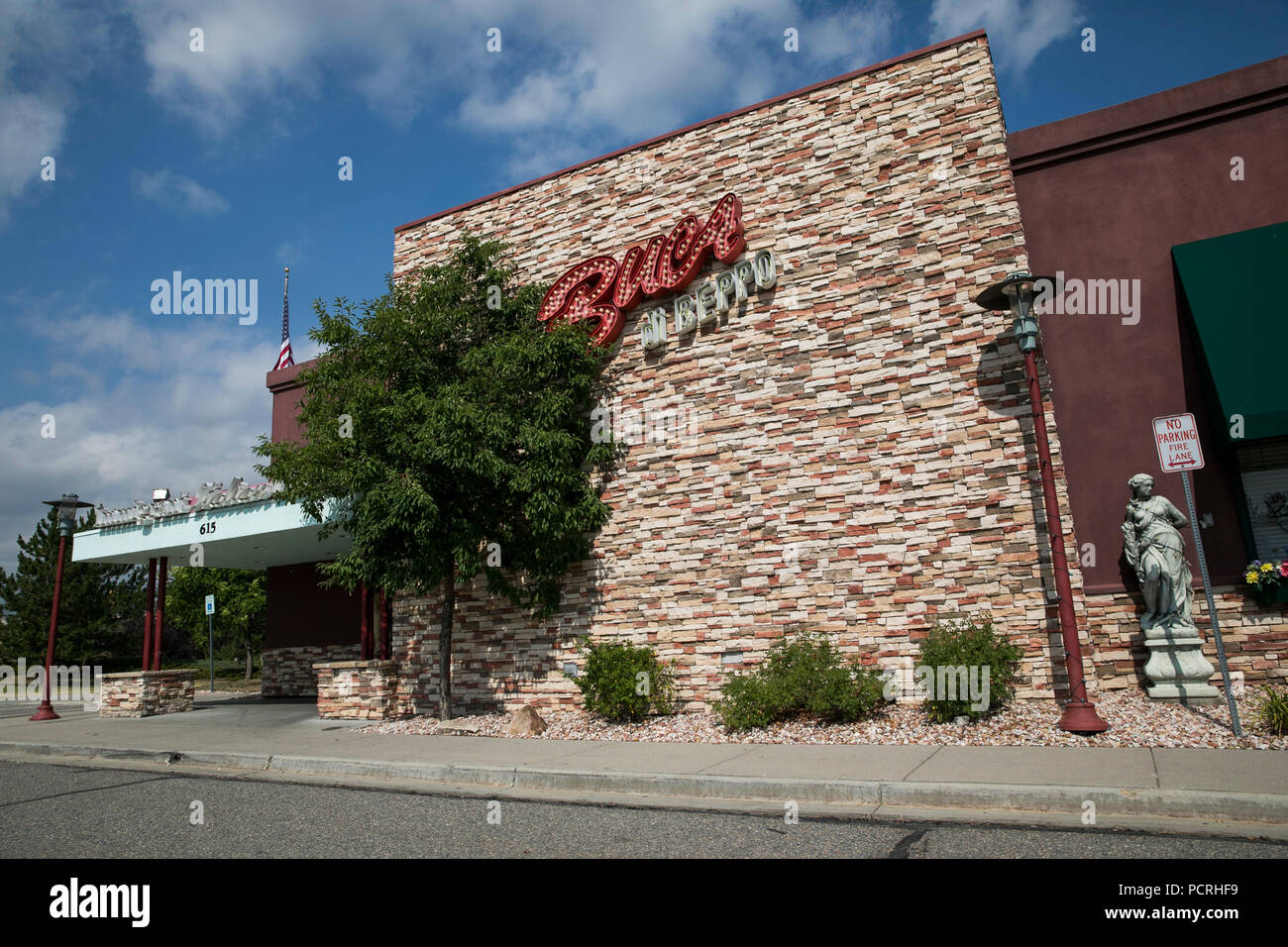 Ein logo Zeichen außerhalb eines Buca di Beppo Restaurant Lage in Broomfield, Colorado, am 23. Juli 2018. Stockfoto