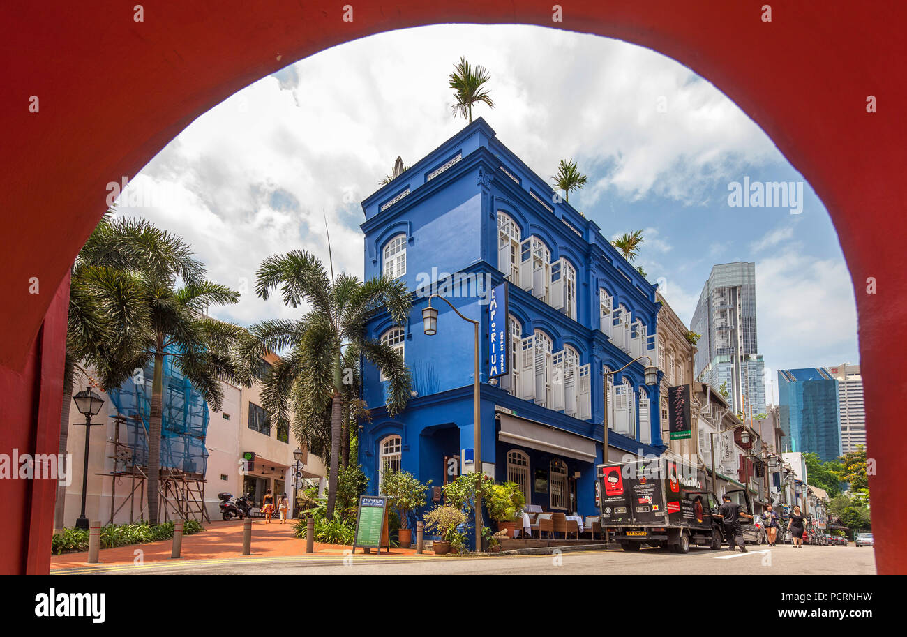 Chinatown, Blau Wohnhaus auf Ann Siang Road, Rot Torbogen, Singapur, Asien, Singapur Stockfoto