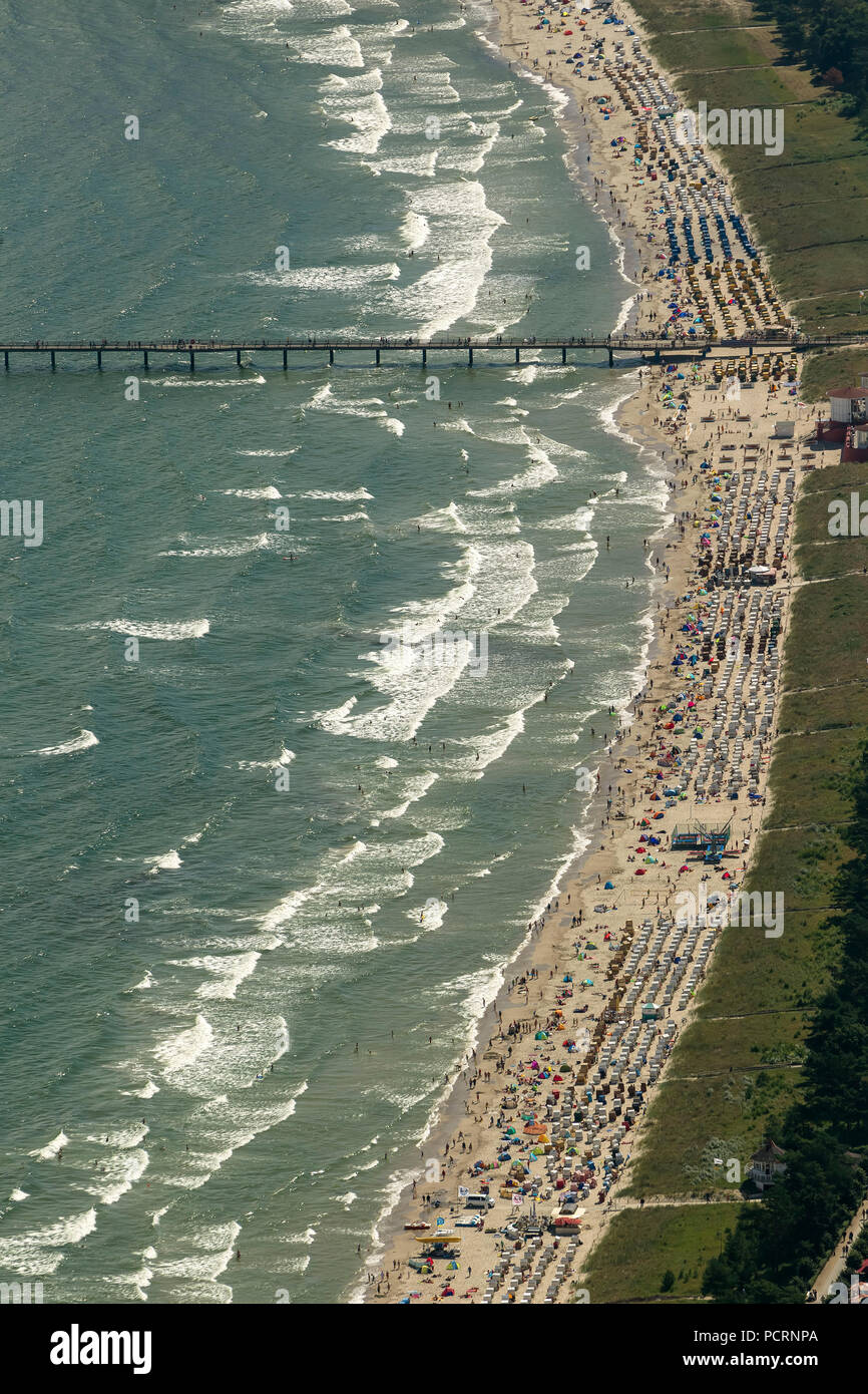 Luftaufnahme, Binz Strand mit Kurhaus Binz, Binz, Insel Rügen, Mecklenburg-Vorpommern, Deutschland, Europa Stockfoto