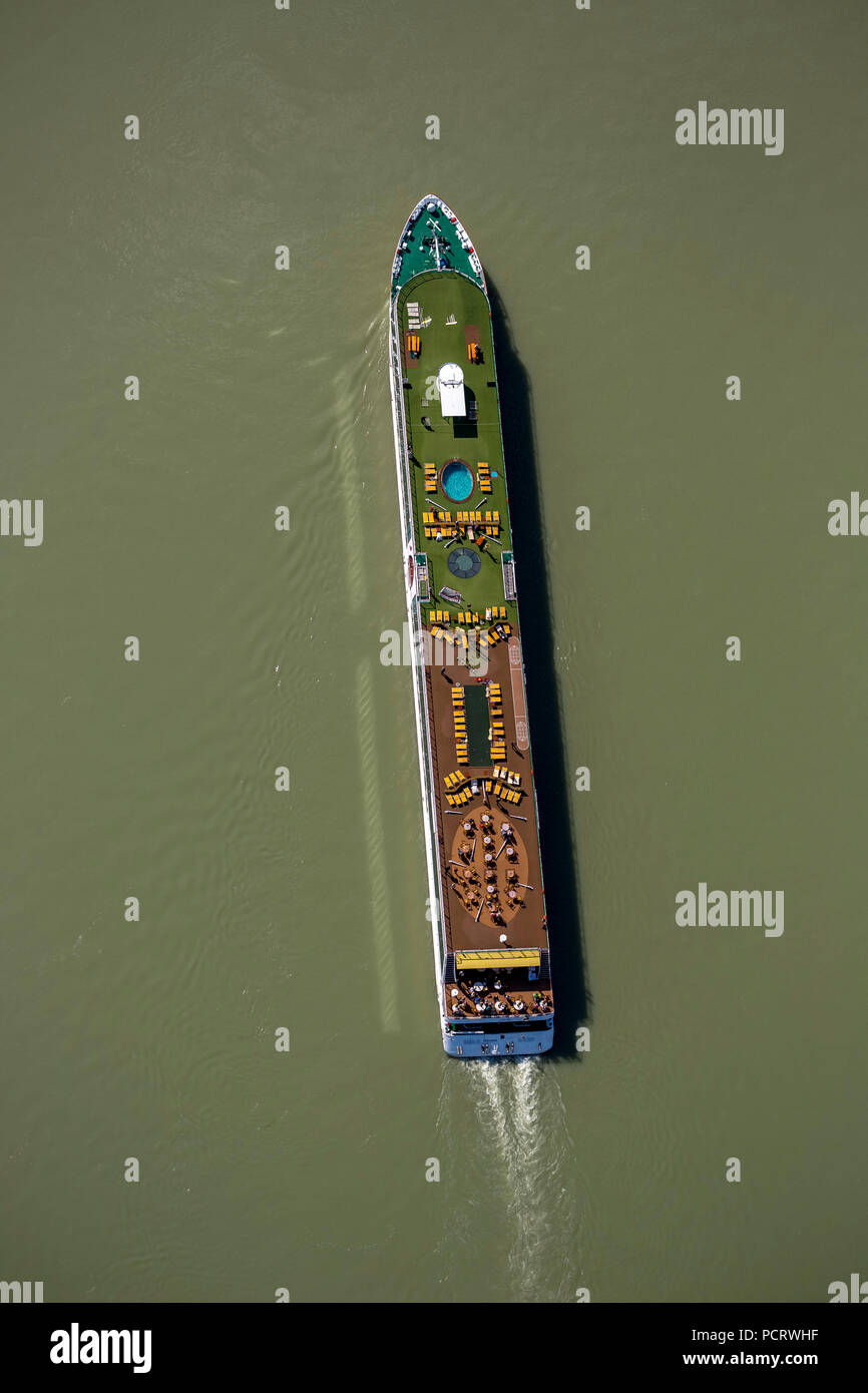 Luftaufnahme, Danube Kreuzfahrtschiff AROSA Donna, Dürnstein, Niederösterreich, Österreich Stockfoto