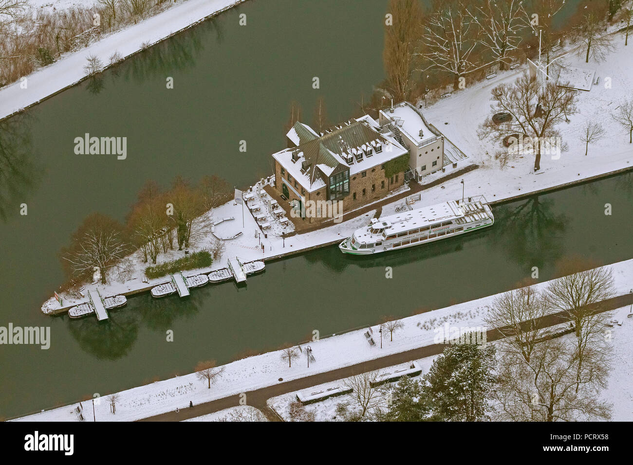 Luftaufnahme, Wasserbahnhof Mülheim an der Ruhr Haus Ruhrnatur, Weiße ...