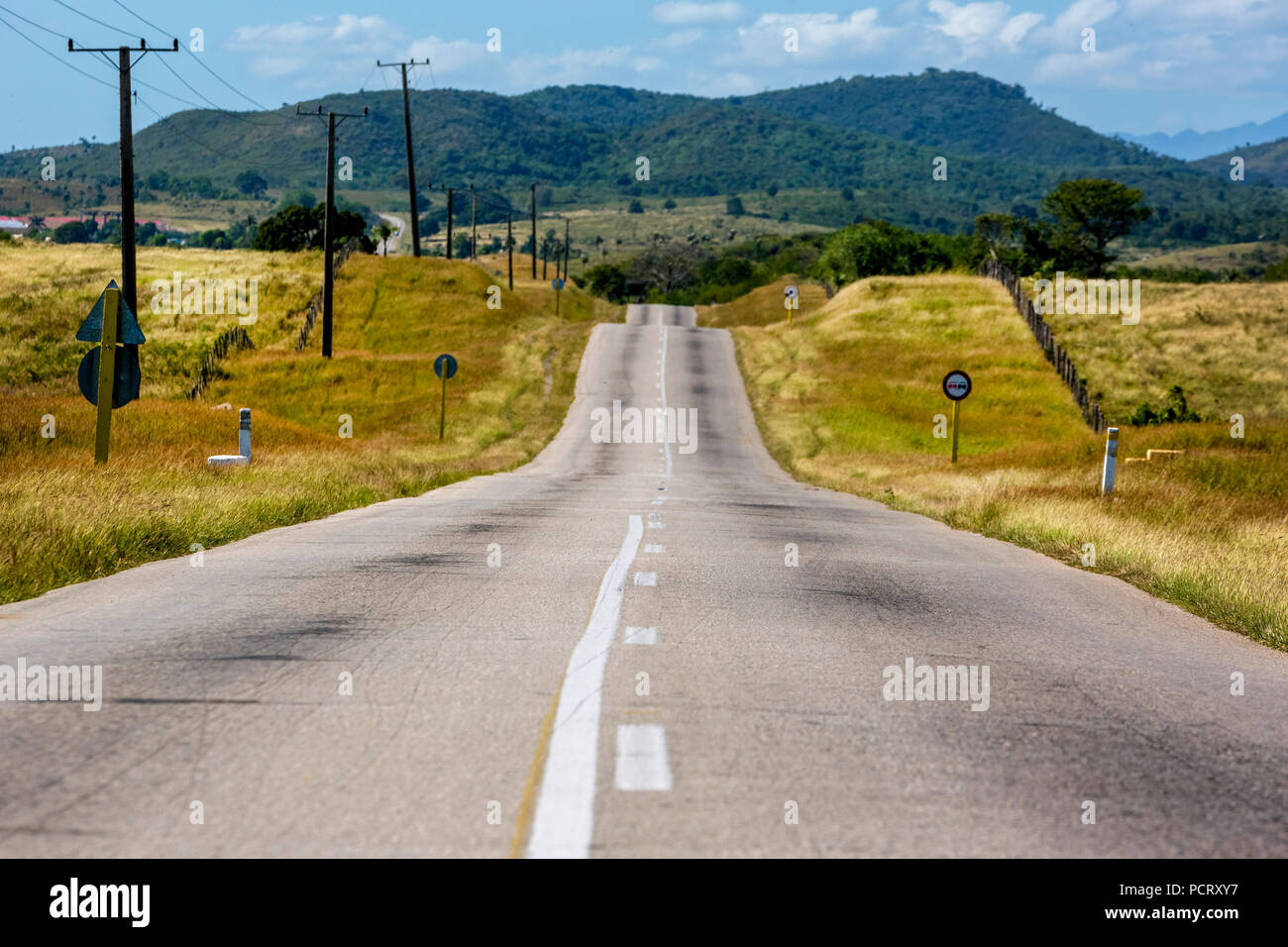Flackern Autobahn zwischen Santa Clara und Trinidad Ingenios, Tal Valle de los Ingenios, Valle Ingenios, Kuba, Mittelamerika Stockfoto