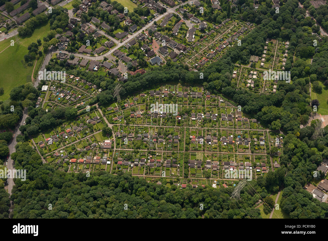 Luftbild, Schrebergarten in Hamborn Promenadenweg von KGV-Zuteilung Association, Duisburg, Ruhrgebiet, Nordrhein-Westfalen, Deutschland, Europa Stockfoto