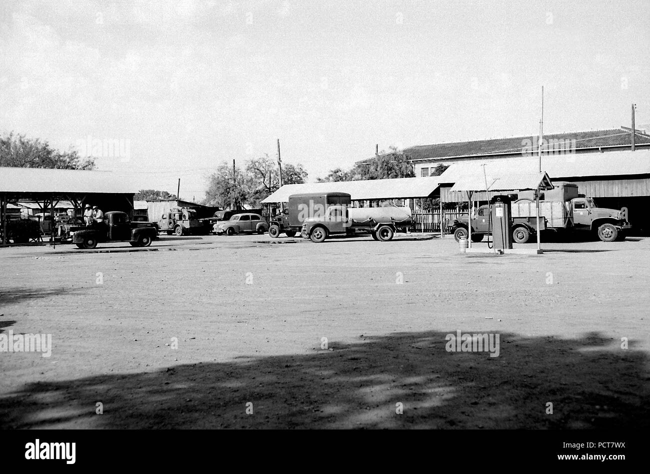 Dieses historische Bild, das 1954 aufgenommen wurde, zeigt Mückenspray Ausstattung, die in Laredo, Texas verwendet wurde. Stockfoto