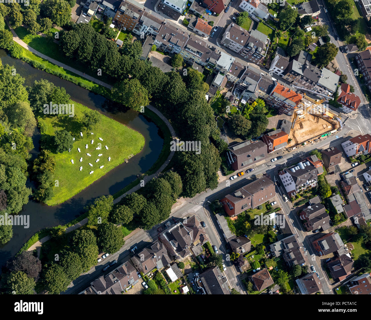 Luftbild, Zentrum der Stadt Moers mit alten Stadtmauer und Schloss, Moers, Ruhrgebiet, Nordrhein-Westfalen, Deutschland Stockfoto