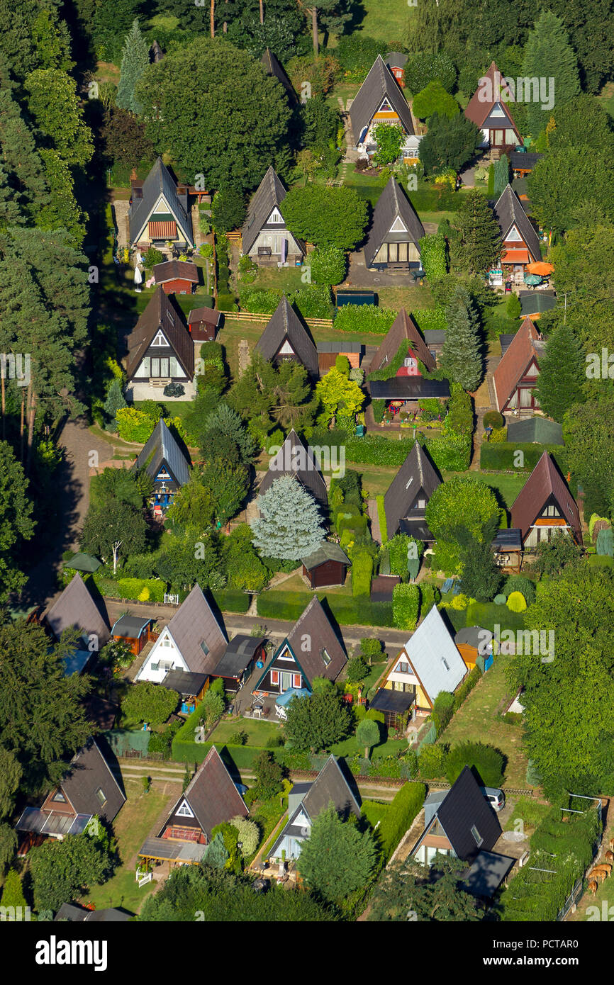 Ferienwohnungen, erreichte Dächer, Ferienpark Wolfssee, Luftaufnahme von Isselburg, Niederrhein Stockfoto