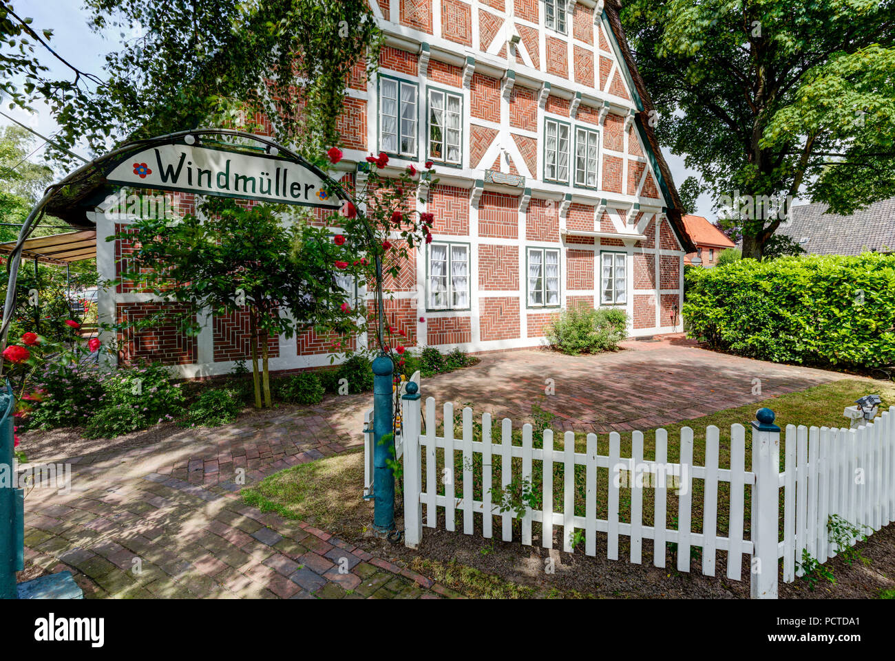 Charakteristische Altes Land Bauernhaus, Windmüller, Hotel, Restaurant