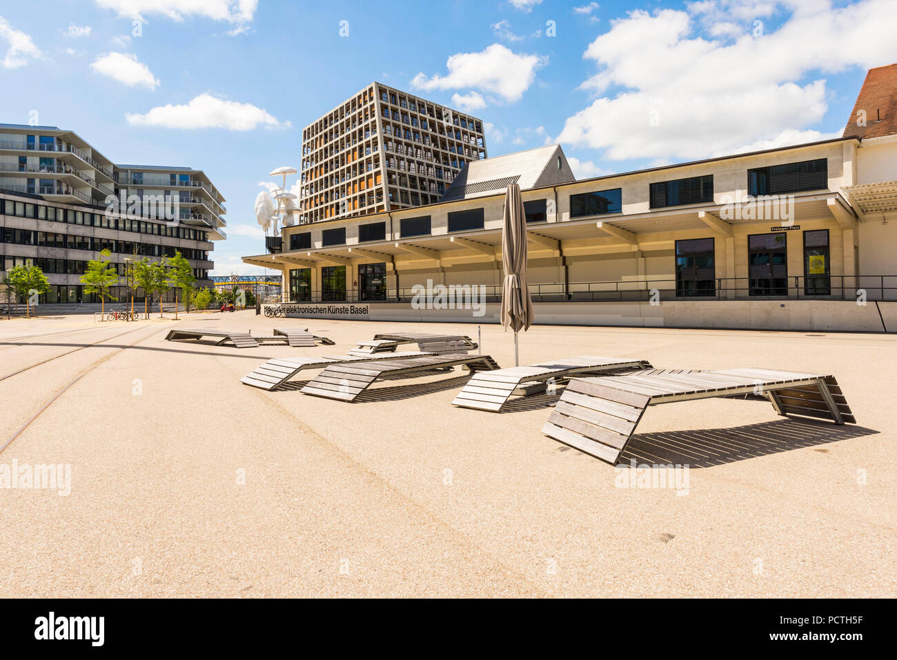 Moderne Gebäude in Electronic Arts Haus im Quartier Freilager-Dreispitz, in der Nähe von Basel, Kanton Basel-Stadt, Schweiz Stockfoto