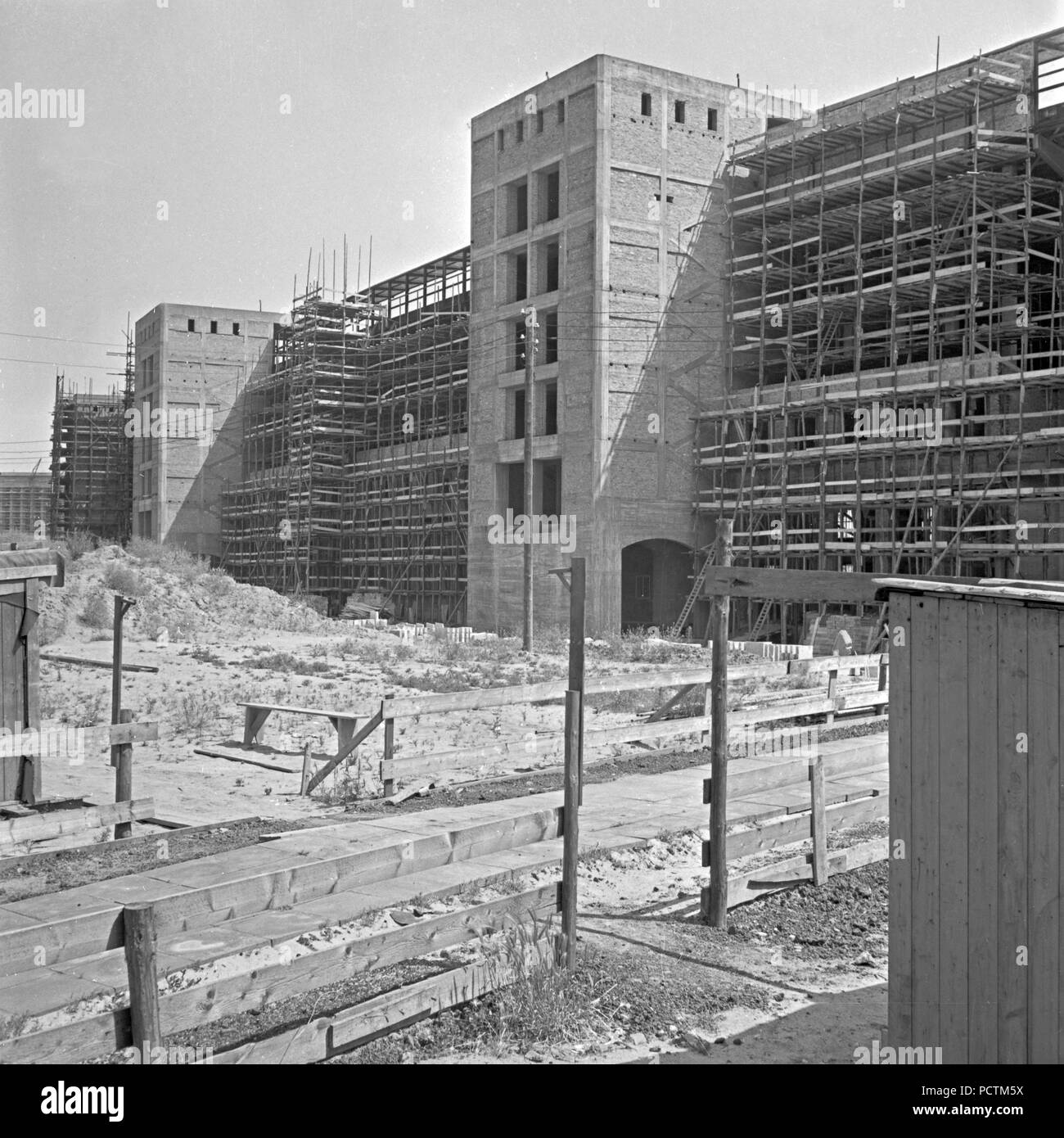 Berlin redesign - einen kleinen Eindruck von dem riesigen neuen Gebäude des Berliner Flughafens, die bald das größte in Europa sein wird, Deutschland 1940. Stockfoto