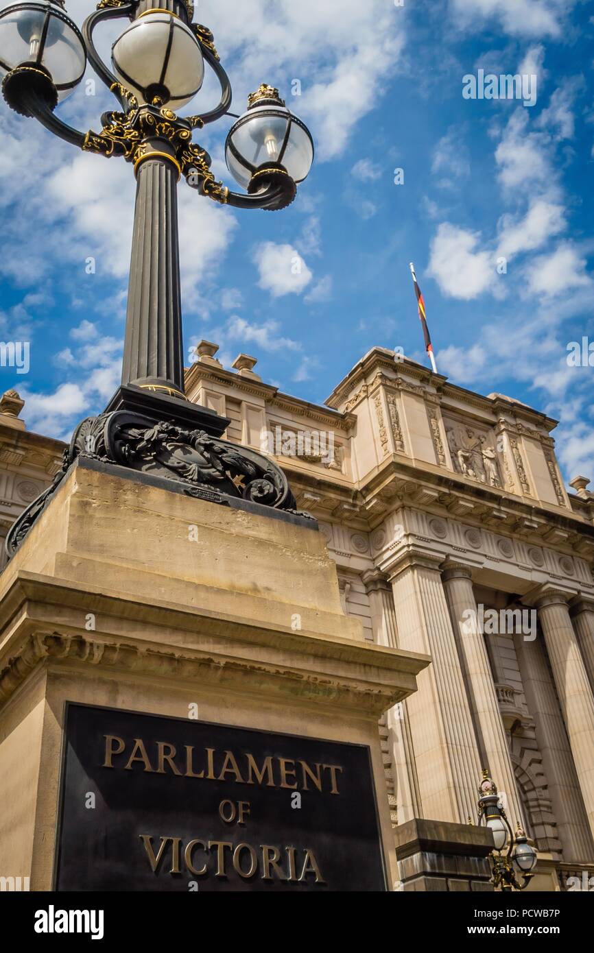 Das Parlament von Victoria in Melbourne, Australien, im Sommer Stockfoto