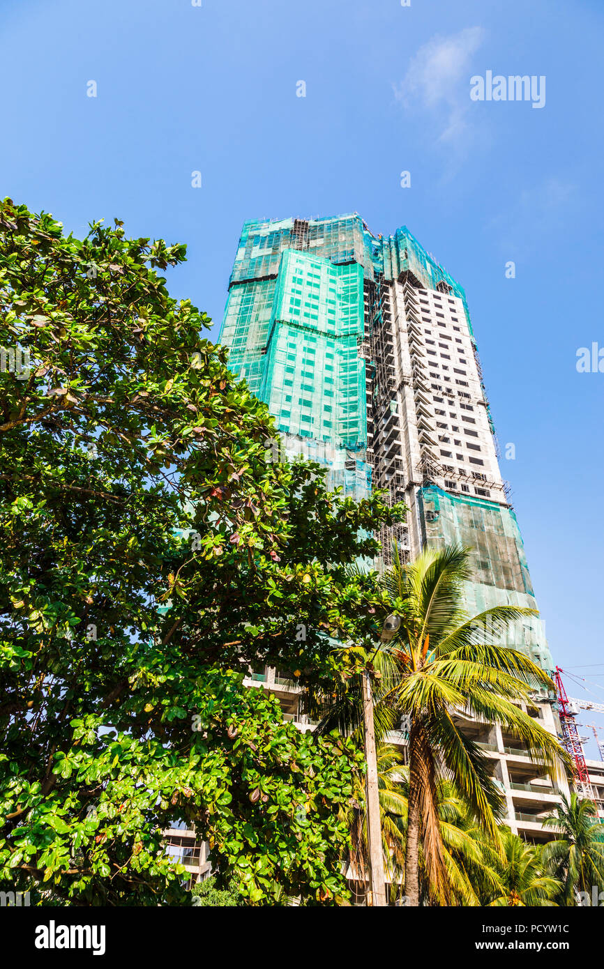 Teilweise neue Appartementhaus Baustelle im Slave Island Bezirk von Colombo, der Hauptstadt Sri Lankas abgeschlossen Stockfoto