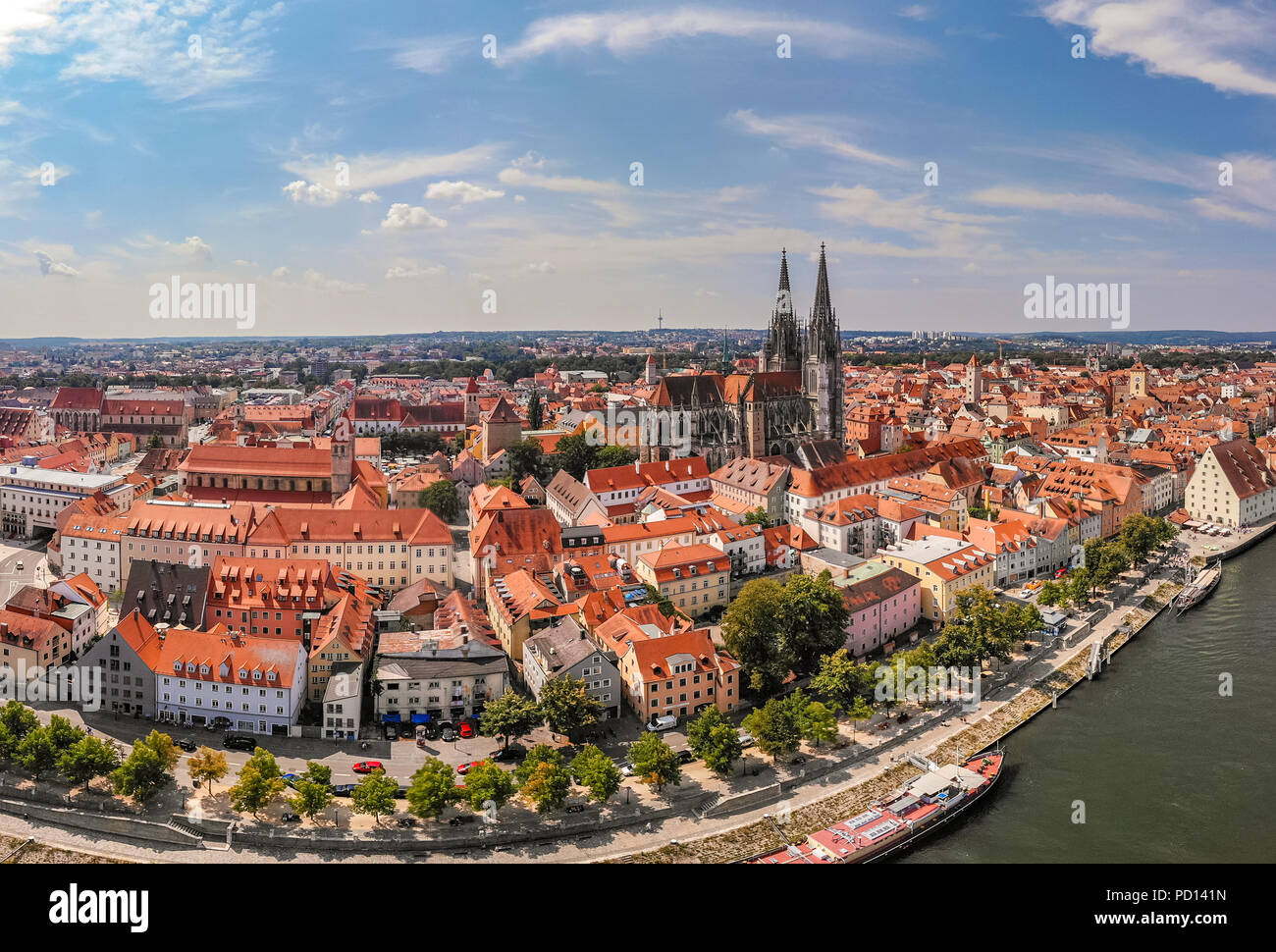 Altstadt Regensburg Luftbild Fotos Und Bildmaterial In Hoher altstadt-regensburg-luftbild-fotos-und-bildmaterial-in-hoher