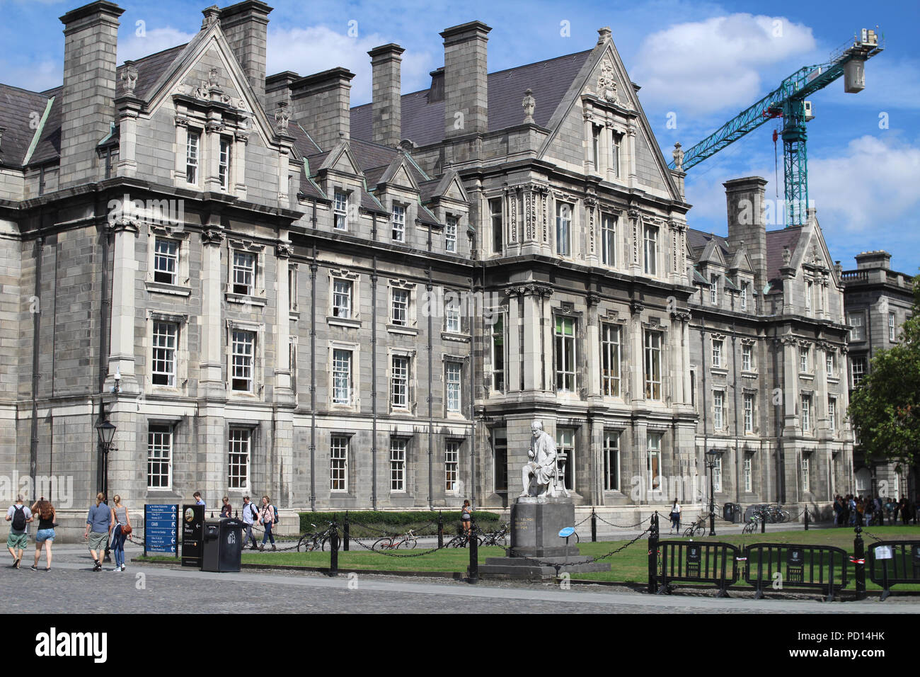 Trinity, College, Dublin, Irland. Das Graduate Memorial Building, die Einrichtungen umfassen Vortragsräume, Debattierkammer und Komiteeräume. Stockfoto