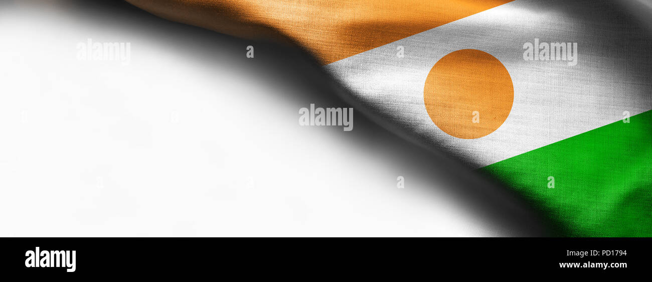 Niger wehende Flagge auf weißem Hintergrund Stockfoto