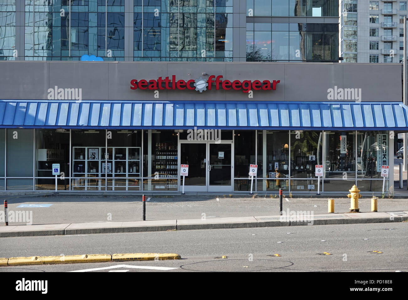 Seattle Coffee Gear store in Bellevue, WA, USA. August 2018 Stockfoto