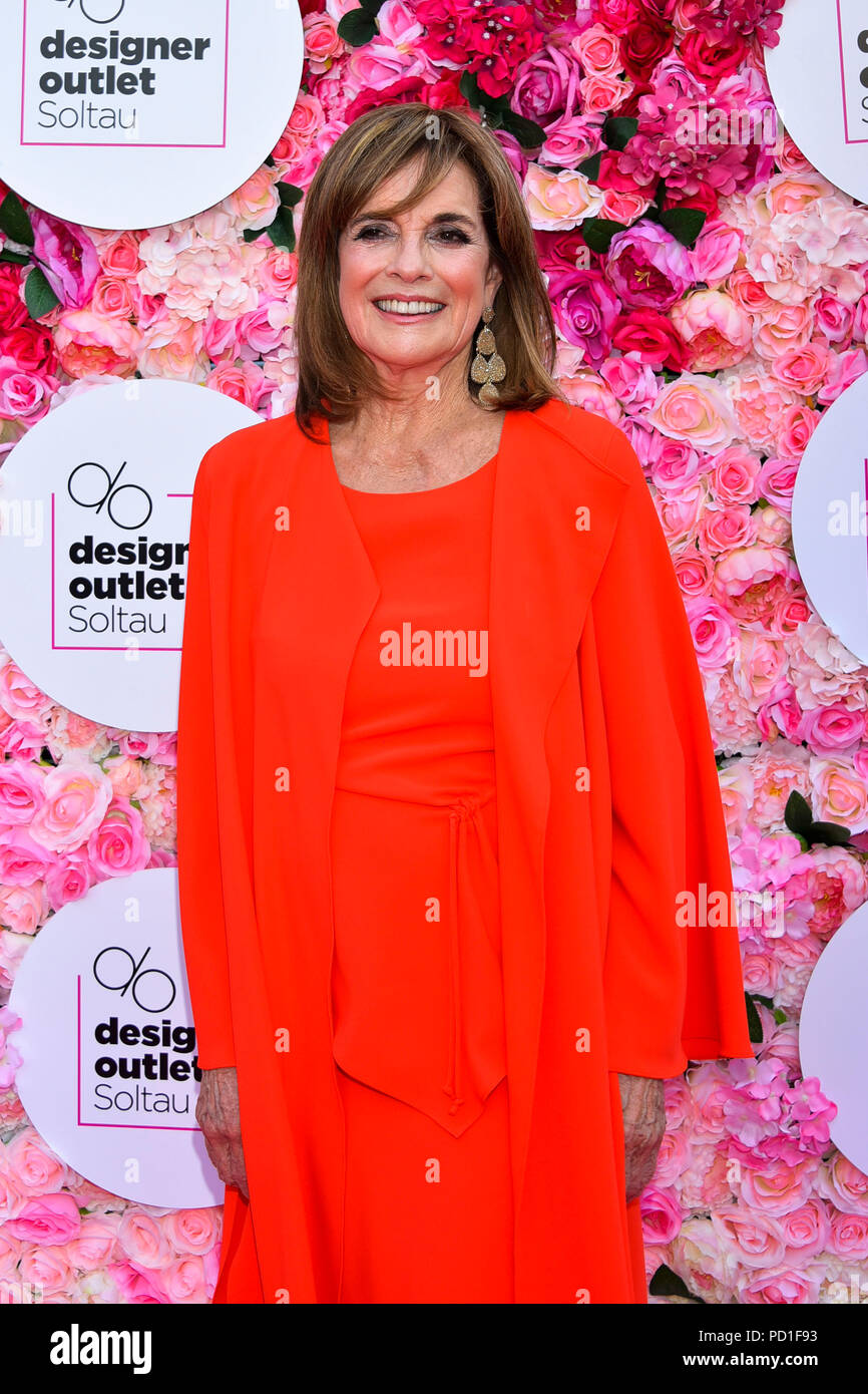 Soltau, Deutschland. 03 Aug, 2018. Linda Ann Gray ist eine US-amerikanische Schauspielerin im Sommer Licht Nacht Shoppen im Designer Outlet Center Soltau am Freitag, 03. August 2018 | Verwendung der weltweiten Kredit: dpa/Alamy leben Nachrichten Stockfoto