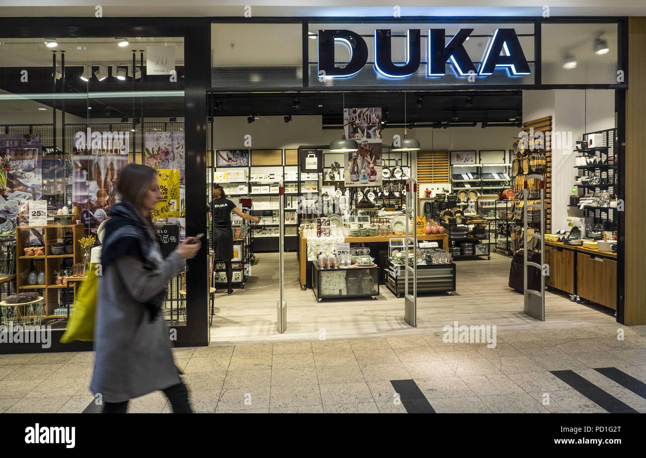 Krakau, Polen. 19 Mär, 2018. Duka store in Galeria Krakowska ...