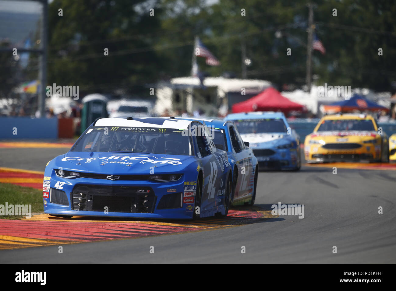 August 5, 2018 - Watkins Glen, New York, Vereinigte Staaten von Amerika - Kyle Larson (42) kämpfe für Position während des Bowling am Glen in Watkins Glen International in Watkins Glen, New York. (Bild: © Justin R. Noe Asp Inc/ASP über ZUMA Draht) Stockfoto