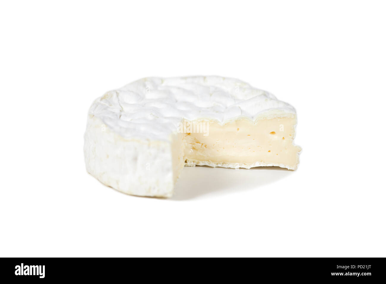 Camembert auf isolierten weißen Hintergrund Stockfoto