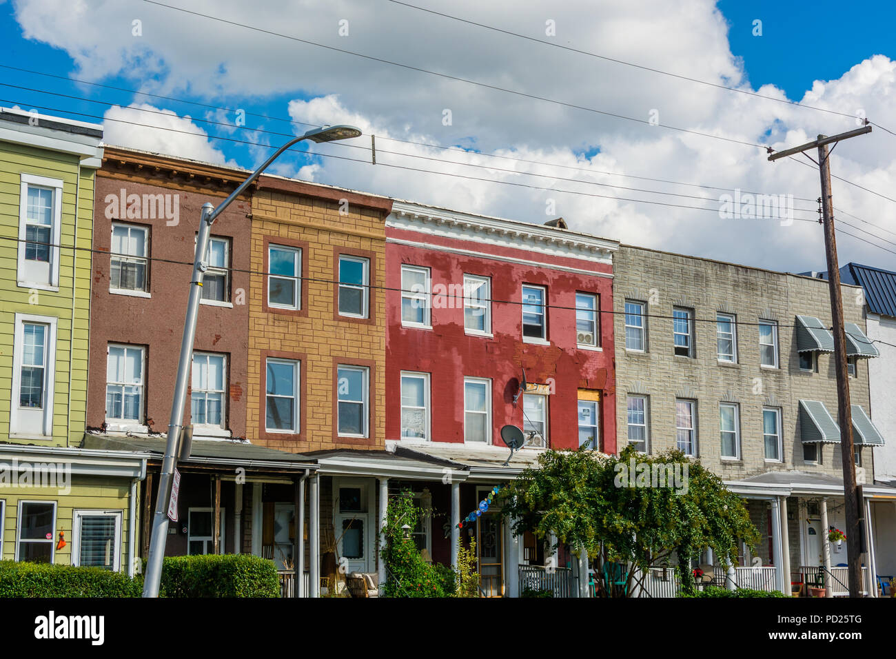 Reihenhäuser auf Chestnut Avenue in Hampden, Baltimore, Maryland Stockfoto