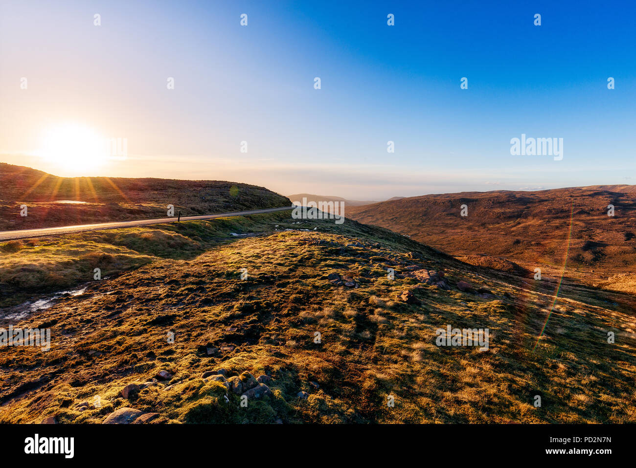 Bealach Na Ba Blickpunkt mit der Isle of Skye im Hintergrund Stockfoto