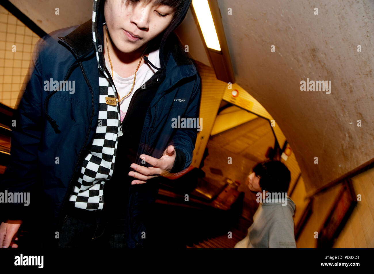 Tektonik Tänzer im St-Annatunnel in Antwerpen (Belgien, 07/01/2009) Stockfoto