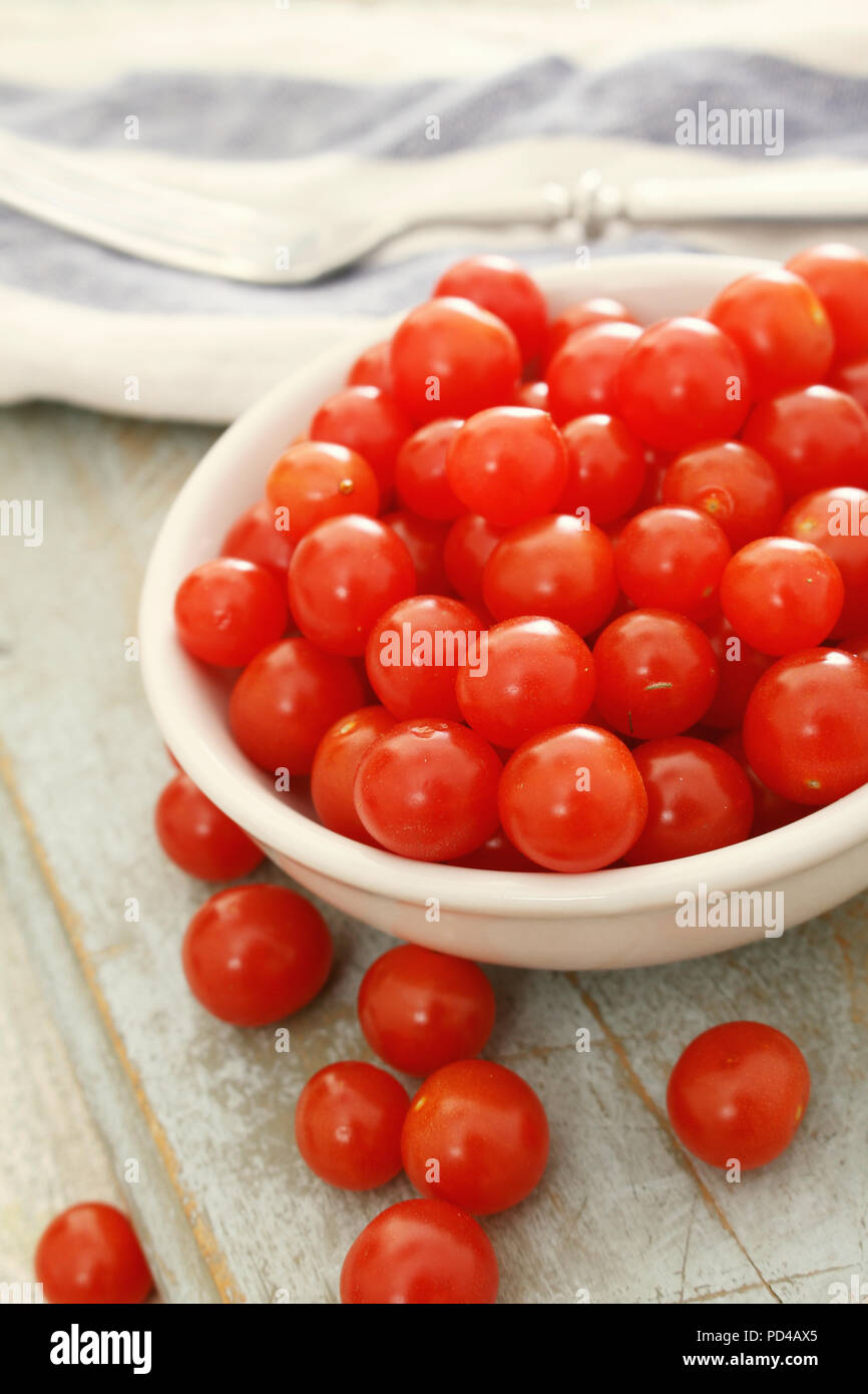 Baby tomato tomberries Stockfoto