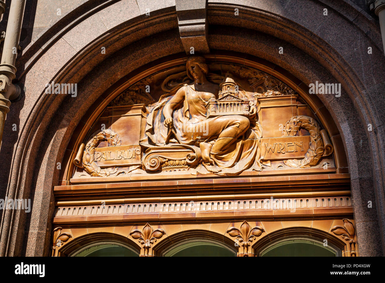 Architektonisches Detail auf dem Midland Hotel, St Peters Square Manchester. Stockfoto