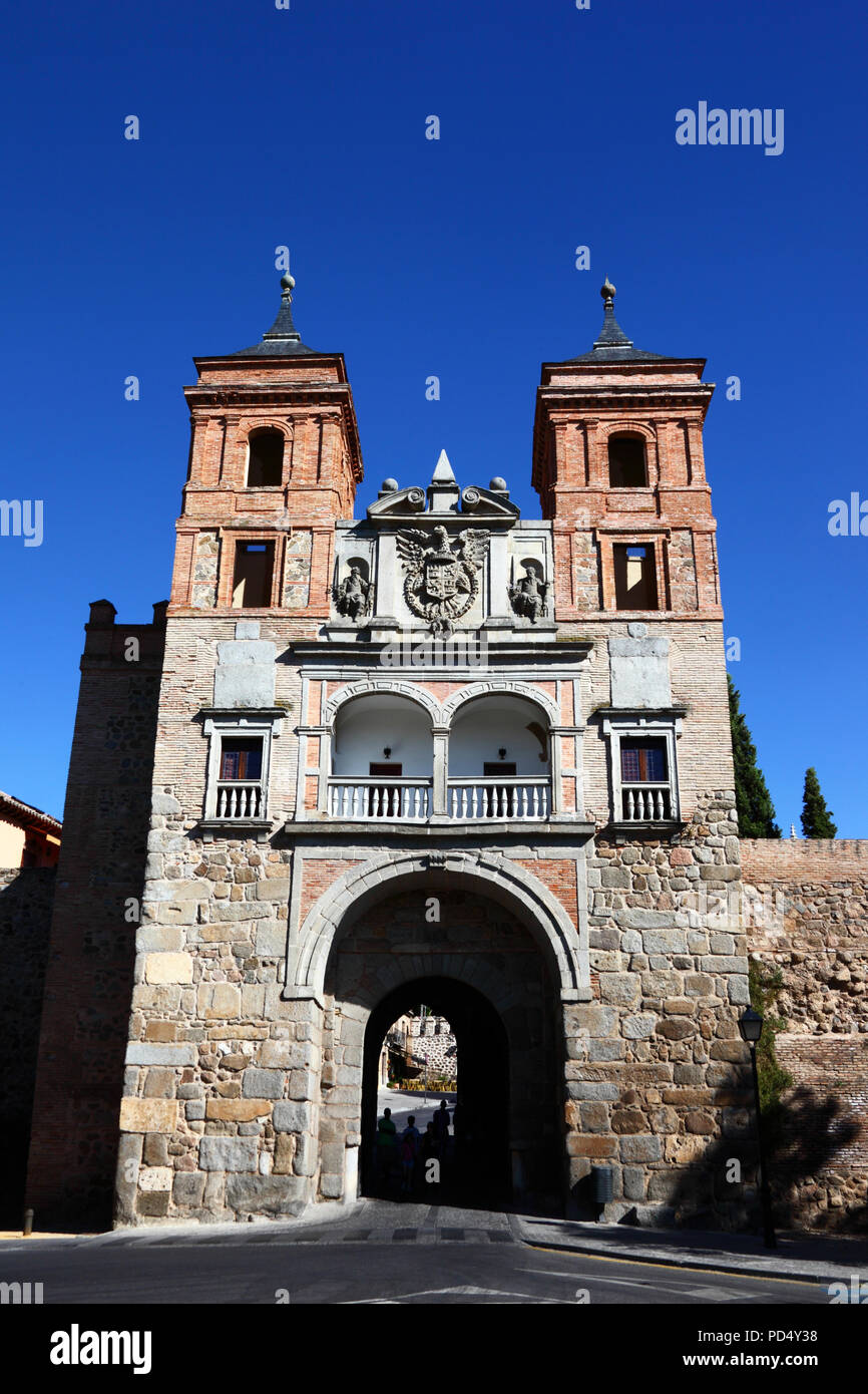 Puerta del Cambrón Gateway und Schild von König Philip II/Rey Felipe II, Toledo, Kastilien-La Mancha, Spanien Stockfoto
